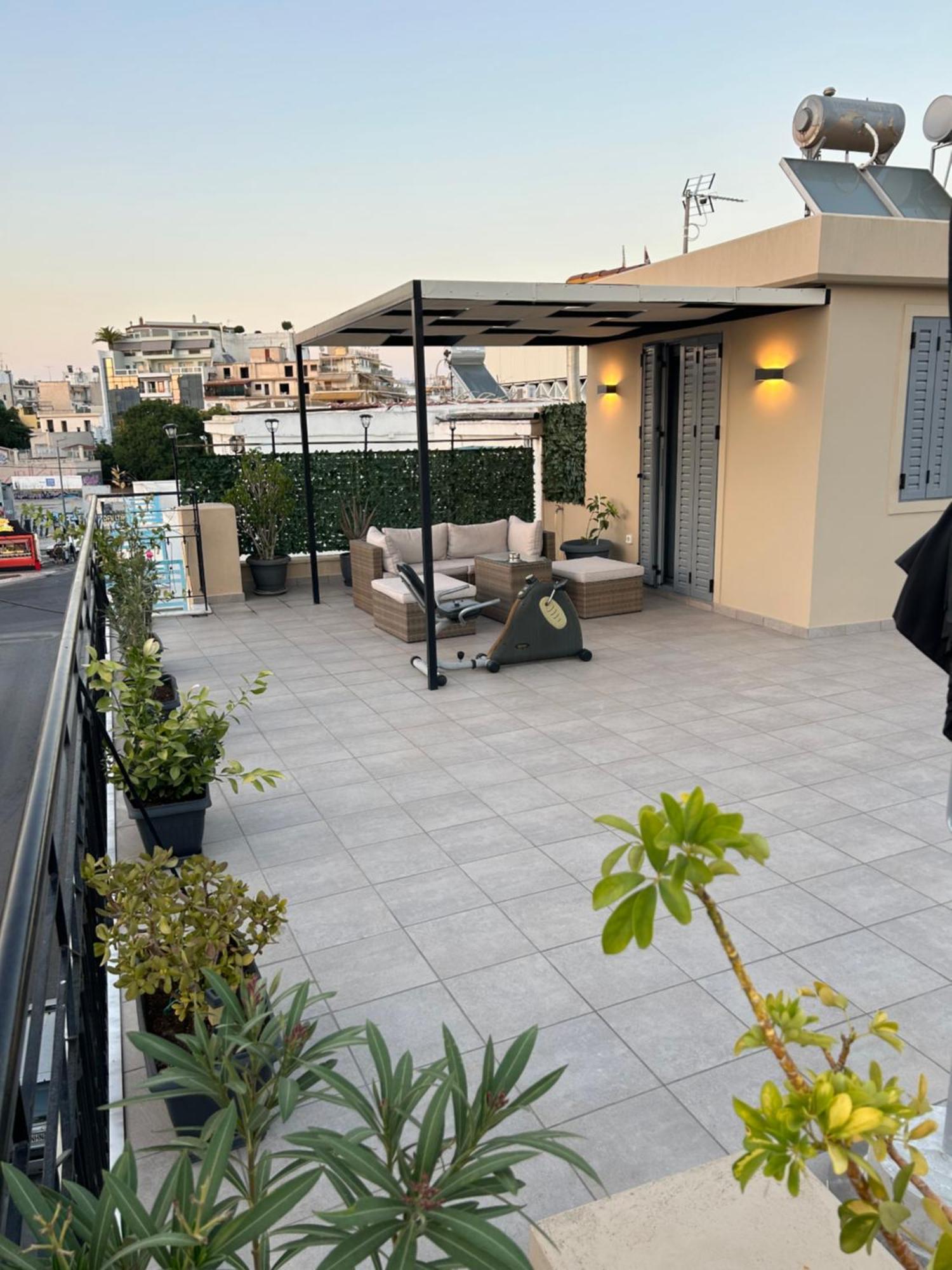 Technopolis Luxury * Atena