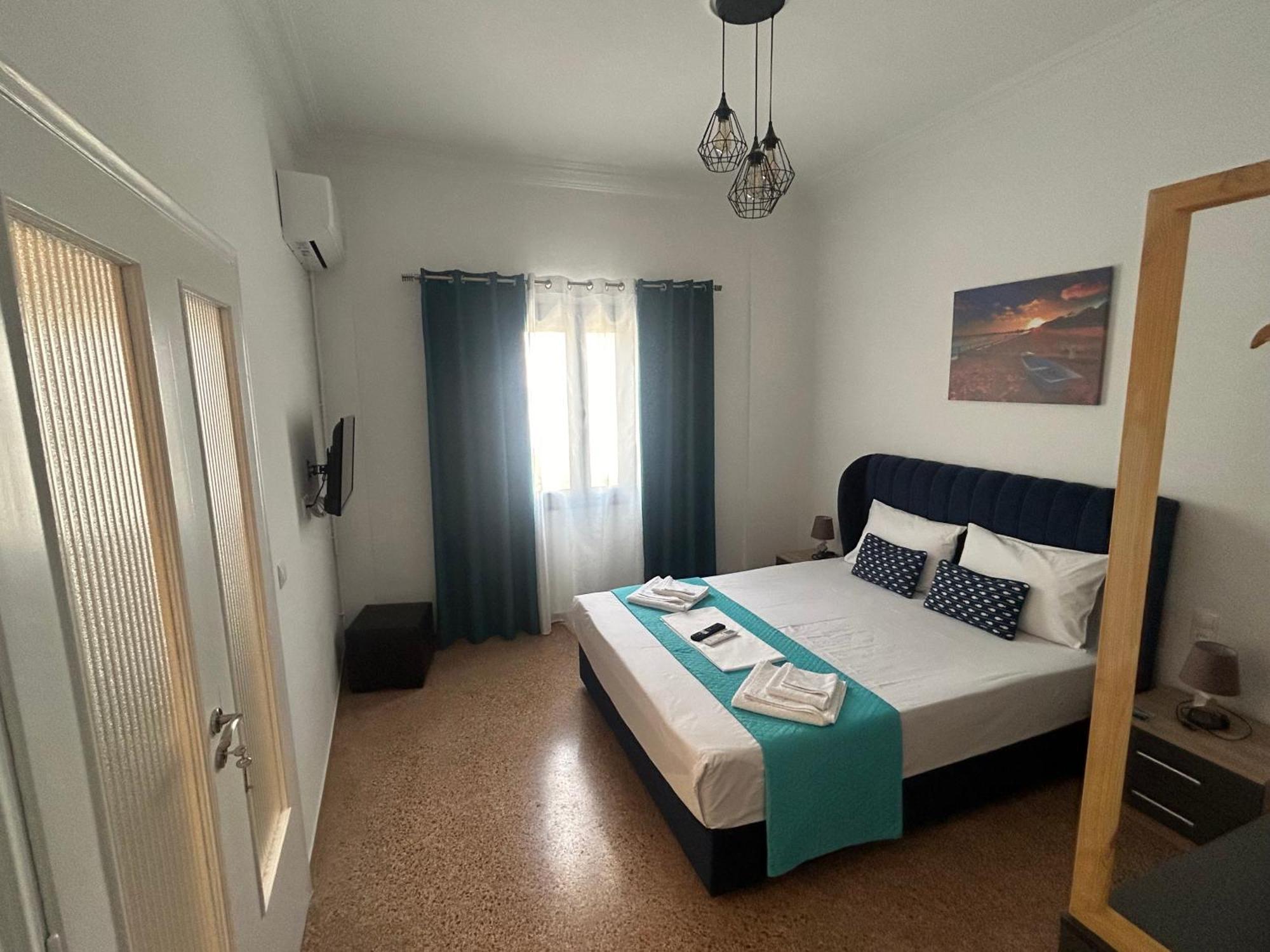 Technopolis Luxury * Atena