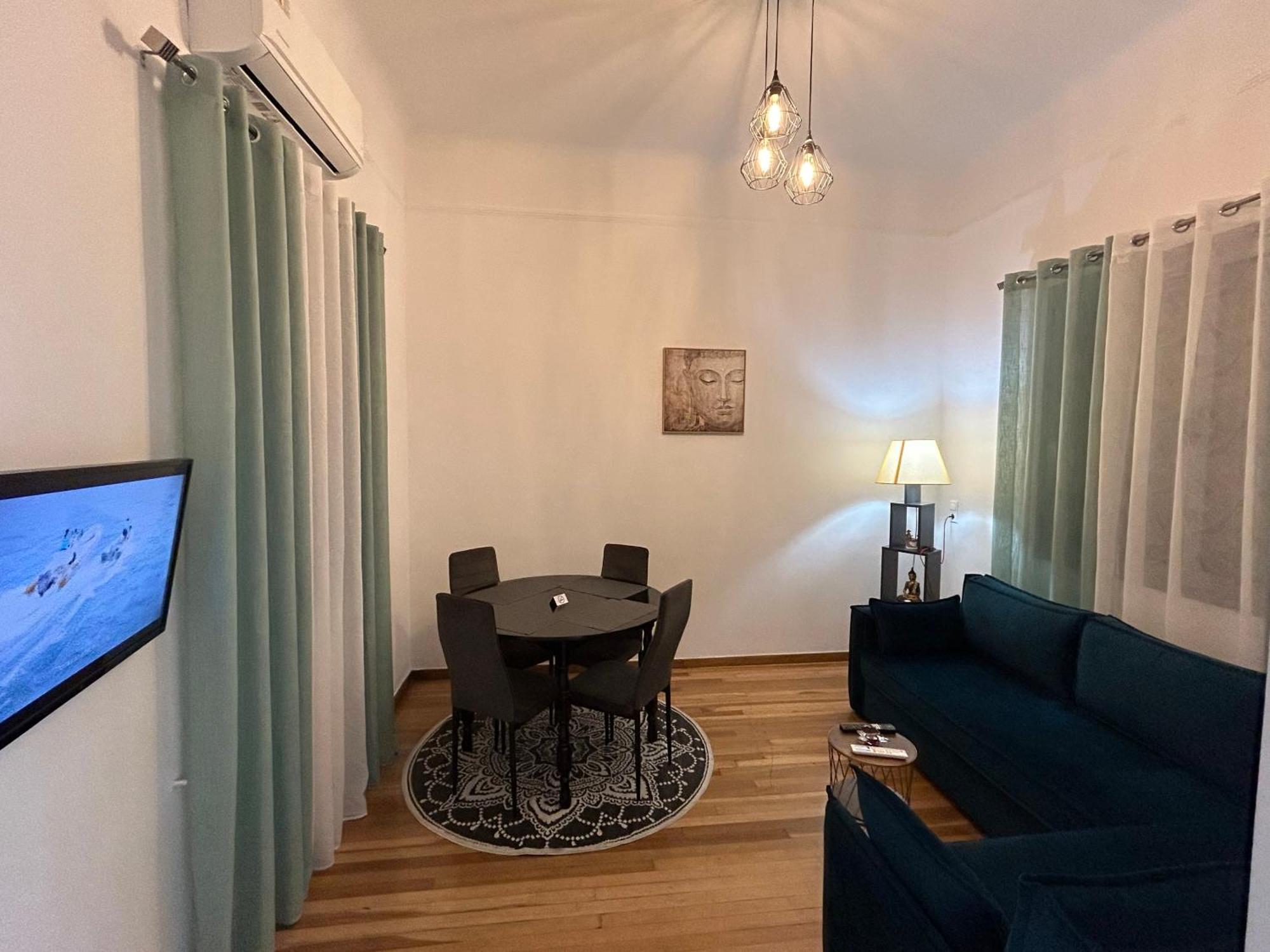 Technopolis Luxury